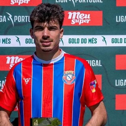 Gabi conquista o troféu de melhor golo do mês na 2ª Liga