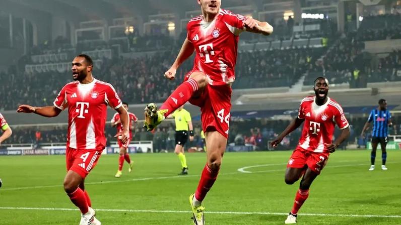 Bayern mantém Josip Stanisic intransferível