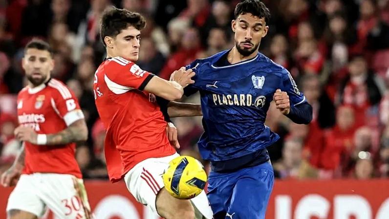 Elisor, do Famalicão, enfrenta dificuldades com a seca de golos