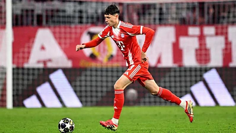 Filip Pavic torna-se o primeiro jogador nascido em 2010 a jogar na Liga dos Campeões