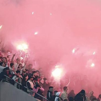 Benfica-Porto: pirotecnia e arremesso de objetos geram multa de 30.850 euros