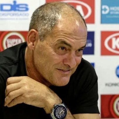 Pedro Proença lamenta a morte de Silvino, figura consensual no futebol