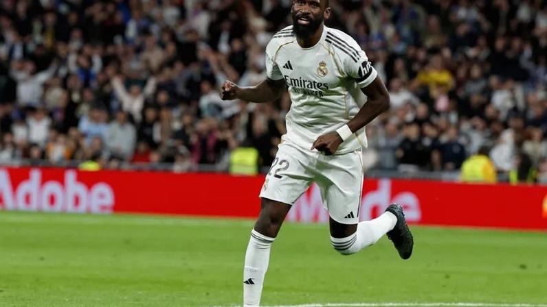 Rüdiger recebe apoio de Nagelsmann, apesar de opiniões divididas