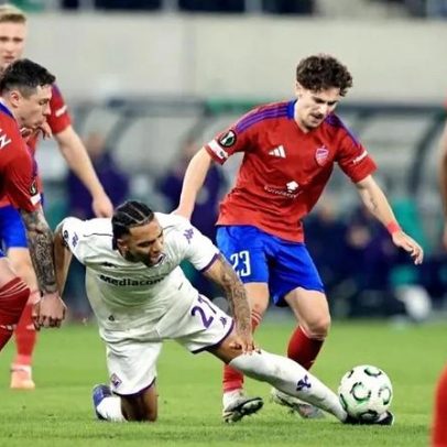 Fiorentina, Crystal Palace e Mainz vão aos quartos de final da Conference League