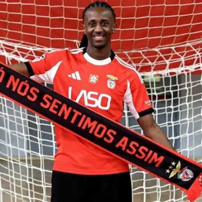 Silvestre Ferreira renova contrato com o Benfica até 2029