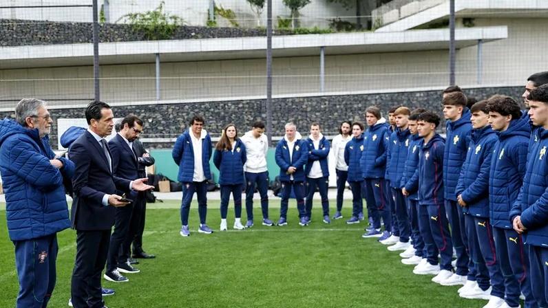 Pedro Proença incentiva a Seleção de sub-17 antes da qualificação europeia