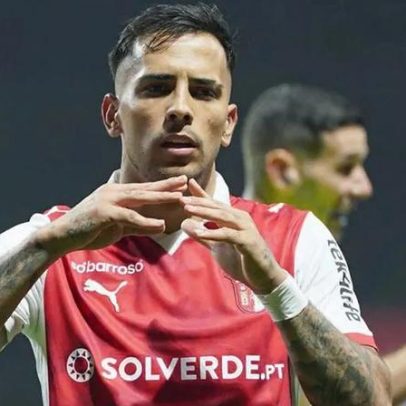 Zalazar sofre lesão muscular e fica de fora dos próximos jogos da Celeste