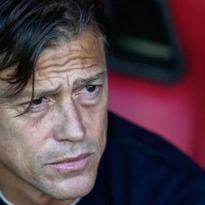 Matías Almeyda abandona o comando técnico do Sevilha