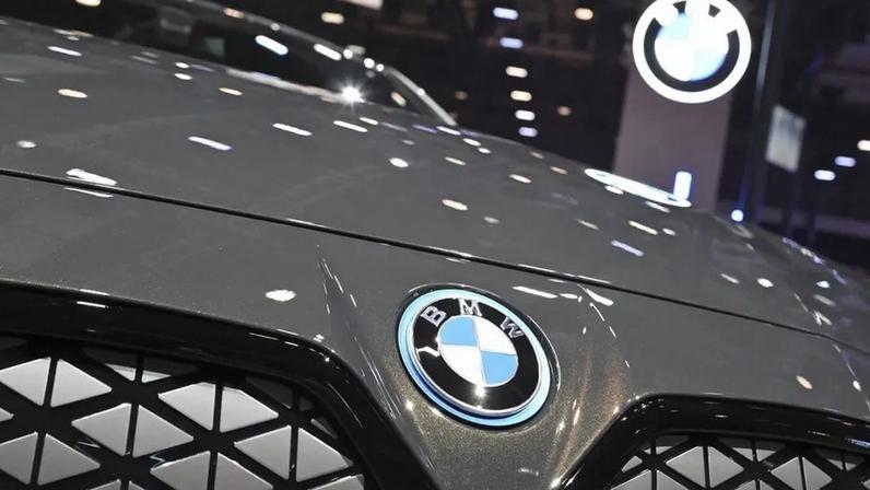 BMW recolhe veículos na China devido a risco de incêndio
