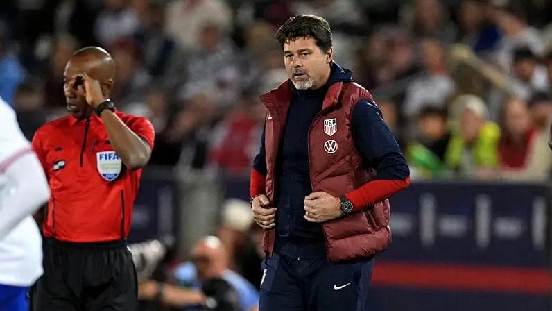 Pochettino recorda o futebol inglês num jogo dos Estados Unidos
