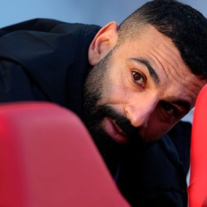 Quem pode substituir Salah? Gerrard e Hargreaves apontam favorito