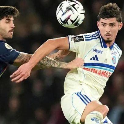 Melhor marcador da Liga Francesa sofre rotura de ligamentos cruzados