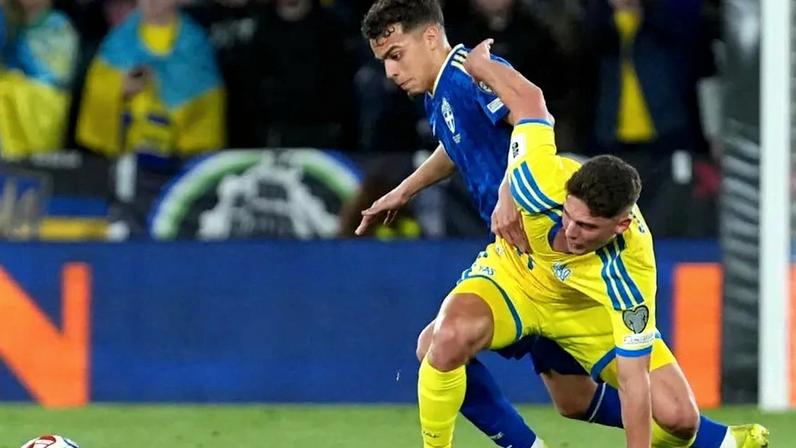 Sudakov em ação pela seleção da Ucrânia