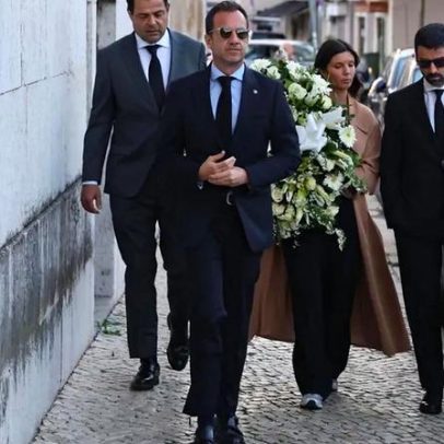 Varandas e Zenha no velório de José Maria Ricciardi