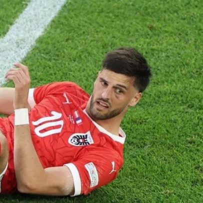 Grillitsch titular na goleada da Áustria sobre o Gana