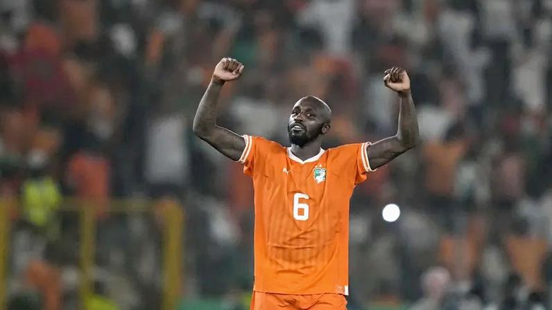 Seko Fofana ao serviço da Costa do Marfim