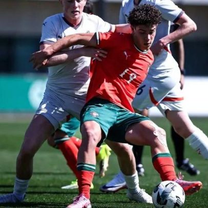 Seleção Sub-18 vence a Islândia com pontapé de bicicleta
