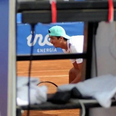 Tiago Pereira conquista título de pares em Alicante