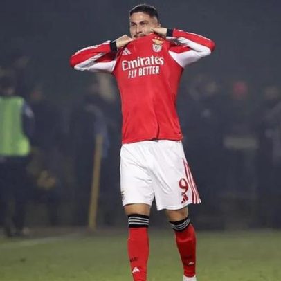 Ivanovic tremido e em avaliação até ao final da temporada