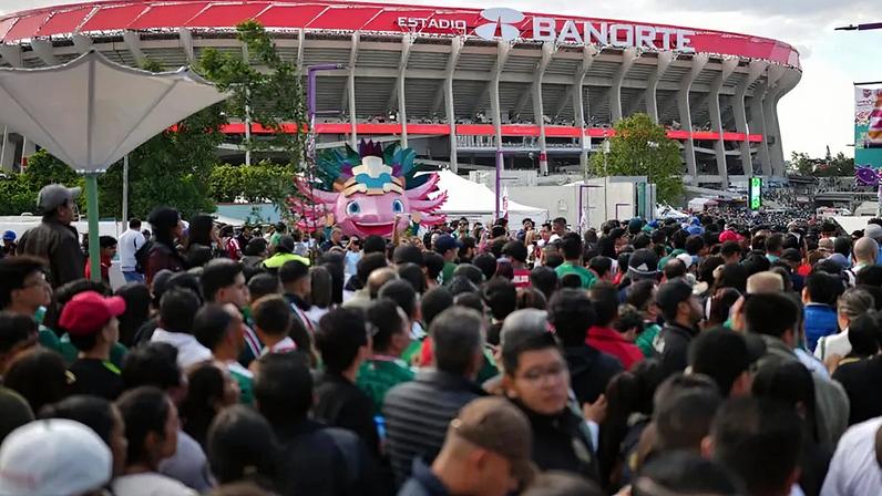Adepto mexicano morre antes do apito inicial do jogo com Portugal