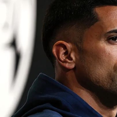 Cancelo lamenta empate com o México e responde a críticas
