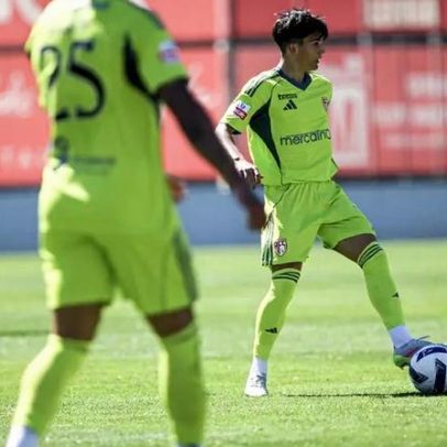 Jovens da formação apresentam-se a João Henriques