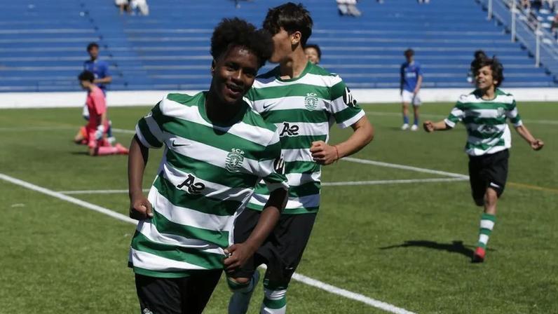 Sporting vence Belenenses por 2-0 com golo de penalti