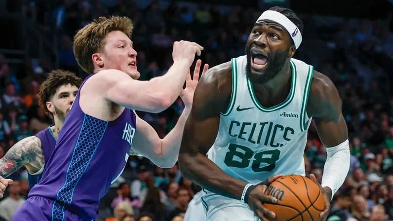 Neemias Queta, jogador dos Boston Celtics, no duelo contra os Charlotte Hornets