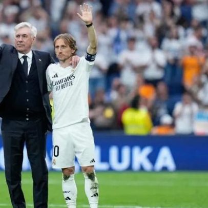 Ancelotti elogia Modric, único no planeta