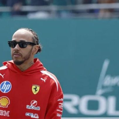 Hamilton critica FIA após acidente de Bearman, dizendo não ter voz nem voto