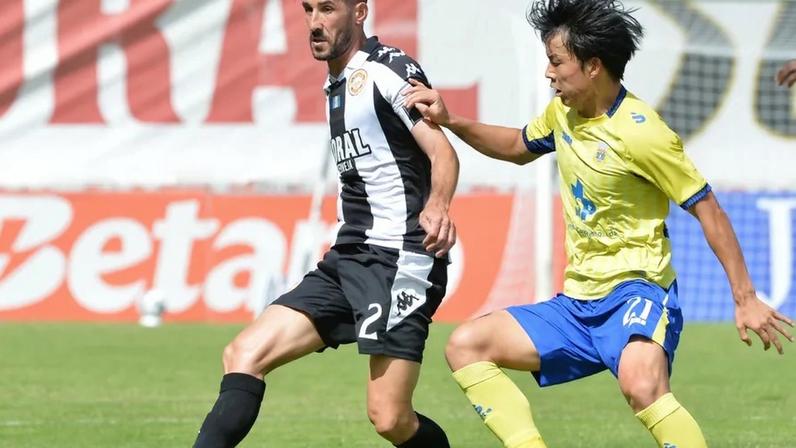 João Aurélio já no relvado