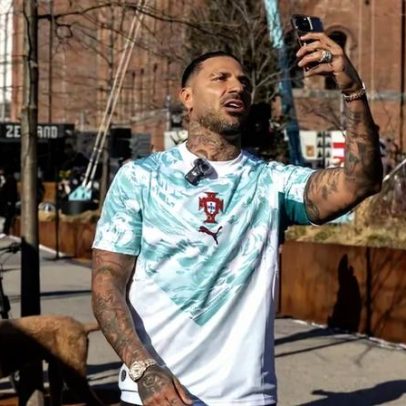Quaresma em Nova Iorque revela camisola de Portugal para o Mundial 2026