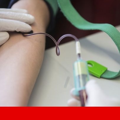 Menos exames repetidos, mas burocracia em centros de saúde persiste