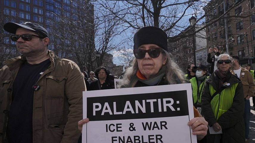 Uma manifestação este mês, junto aos escritórios da Palantir em Nova Iorque