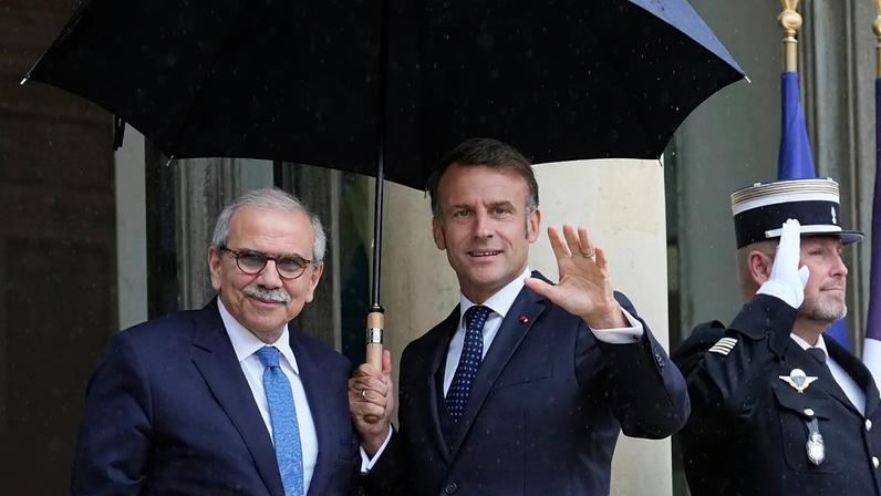 Macron recebe PM libanês em meio à crise diplomática