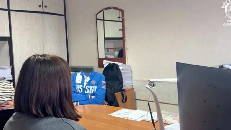 Jovem de 17 anos mata professora em ataque com faca na Rússia