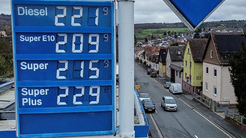 Europa: onde gasolina e gasóleo são mais caros e mais baratos