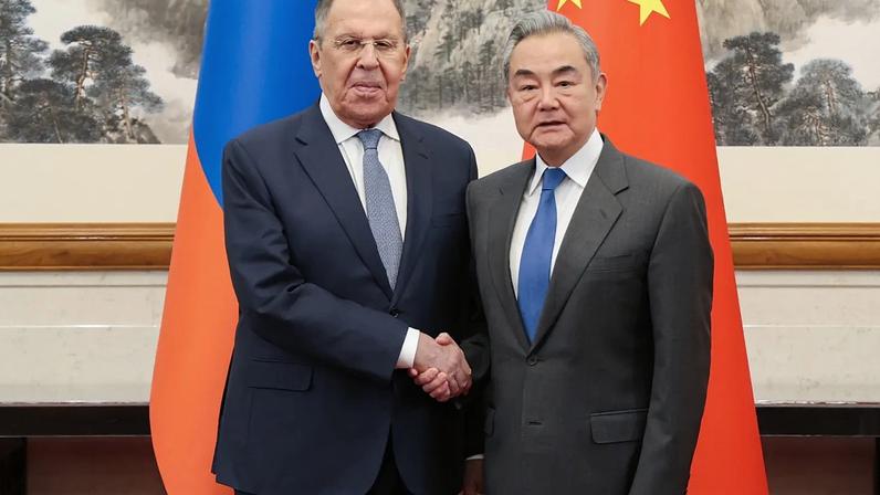 Sergey Lavrov e Wang Yi