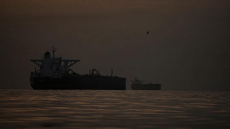 Teerão promete resposta rápida após apreensão de navio com pavilhão iraniano