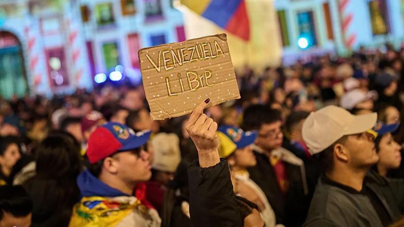 Espanha elimina via rápida para residência de venezuelanos