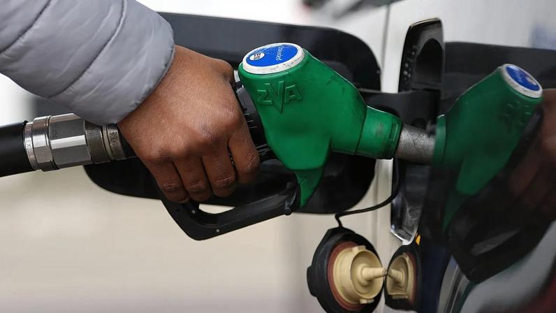 Teletrabalho, boleias partilhadas e limites de velocidade para poupar tempo