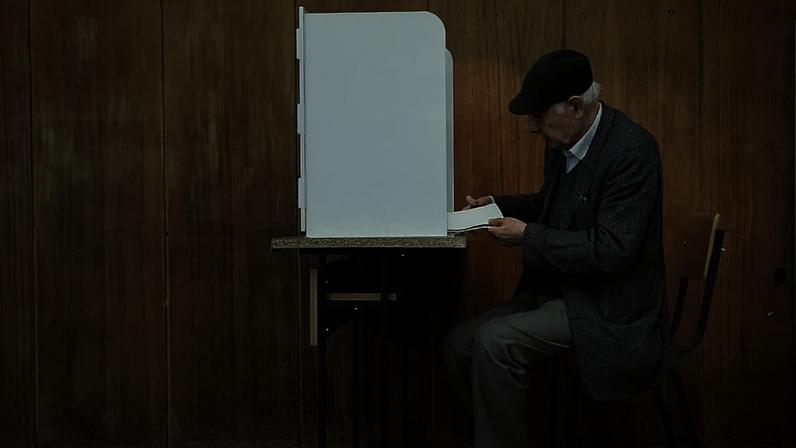 Bulgária vota pela oitava vez em cinco anos