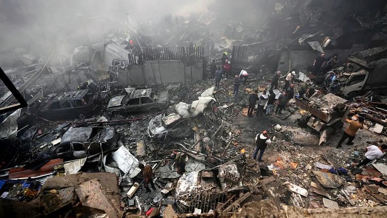 Paris condena ataques israelitas no Líbano como intoleráveis