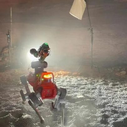 Investigadores suíços testam cão-robô para acelerar exploração lunar e marciana