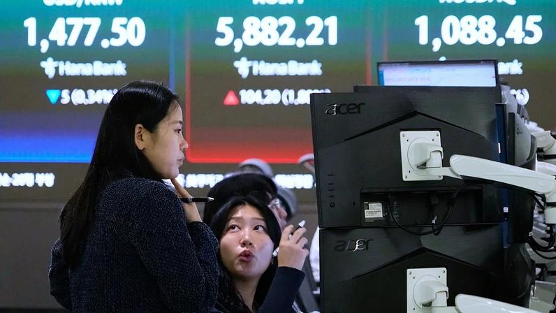 Bolsas sobem e petróleo valorizado à espera de negociações de cessar-fogo