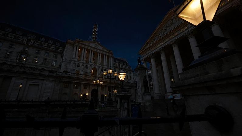 Um homem passa em frente ao Banco de Inglaterra, no bairro financeiro de Londres, em fevereiro de 2026