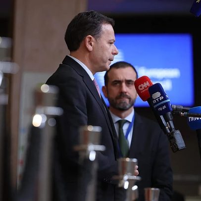 Governo rejeita monitorização de jornalistas e fala em clipping moderno