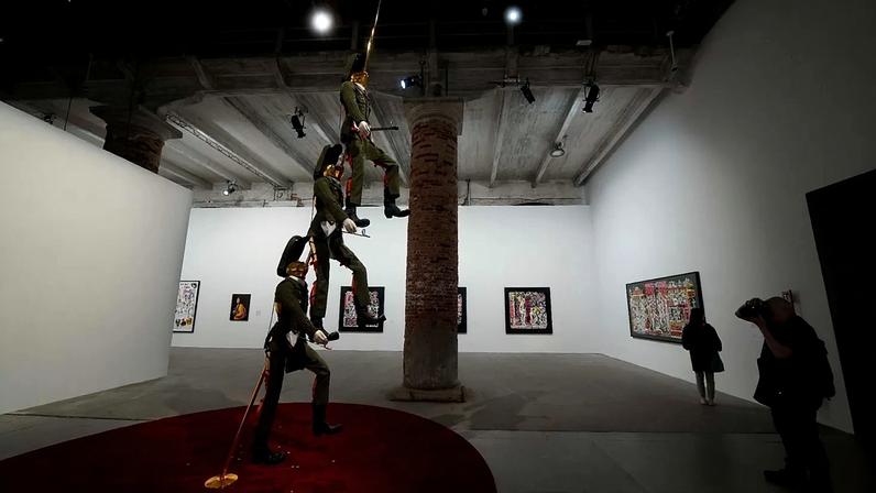 Itália envia inspetores ao pavilhão russo na Bienal de Veneza