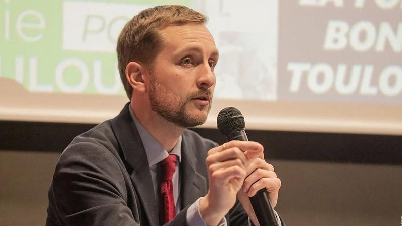 Eleições autárquicas em França com alegações de interferência estrangeira