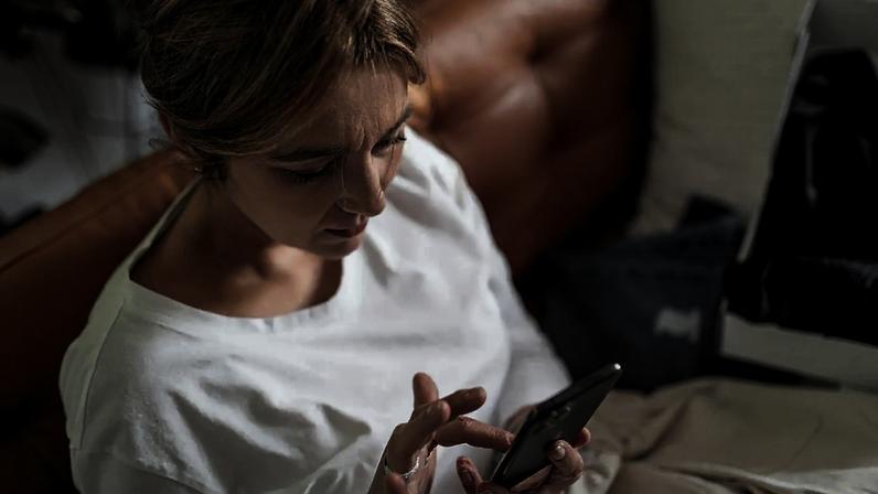 ONU alerta para IA e deepfakes que silenciam mulheres na vida pública